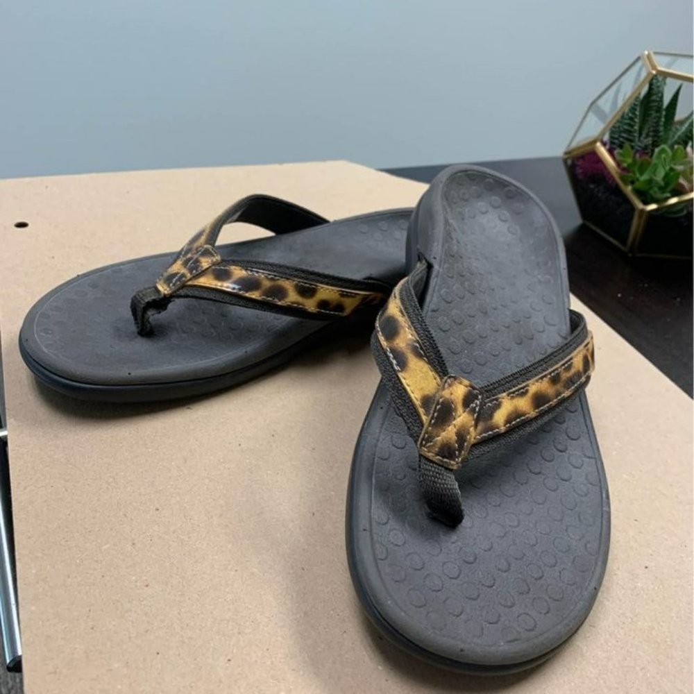 Vionic Cheetah Print Sandals - Size 7.5